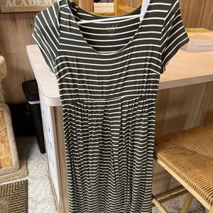 Maternity dress
